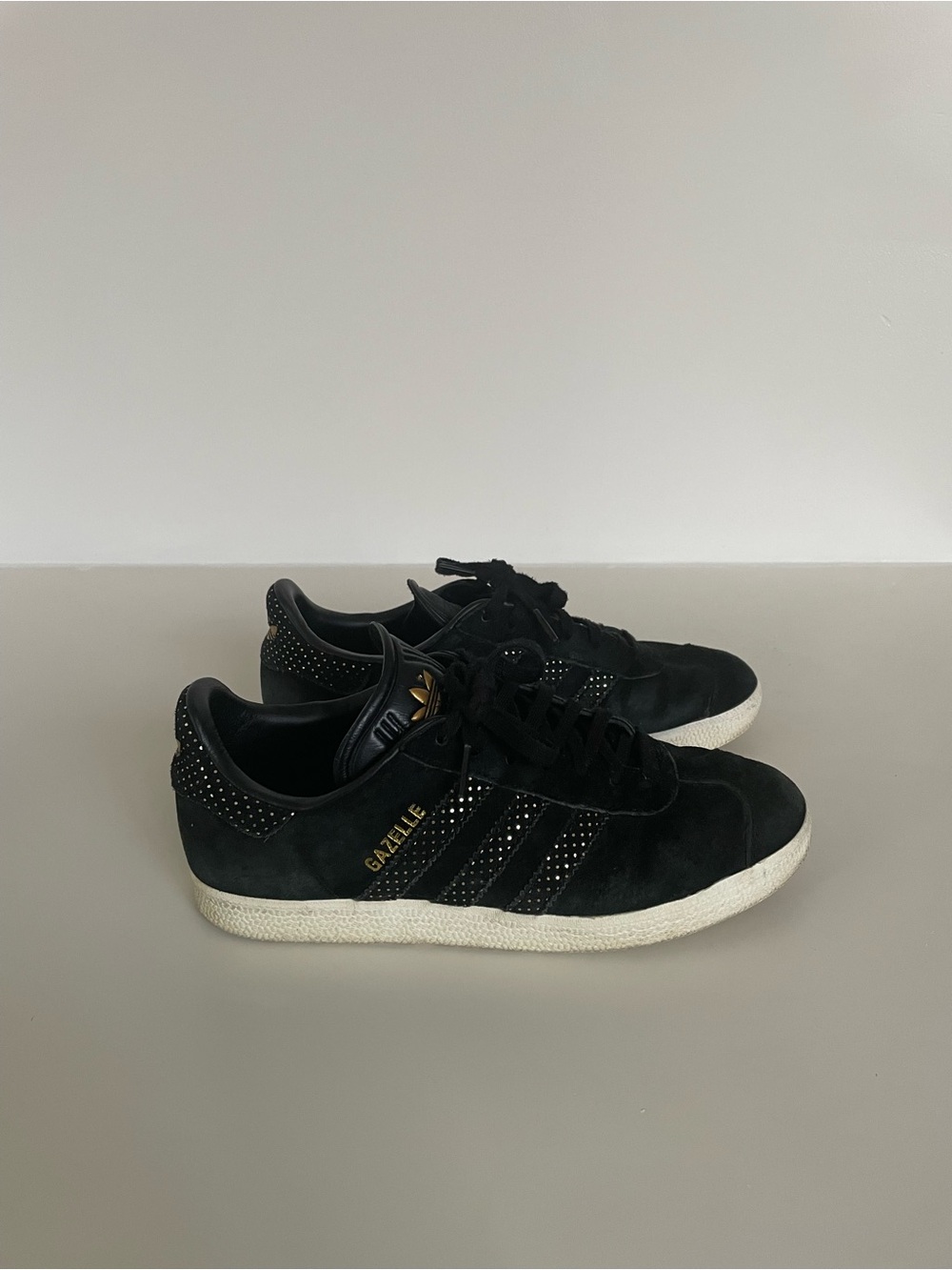 adidas Black Suede Gazelle Sneakers with Gold Accents size 7 women’s